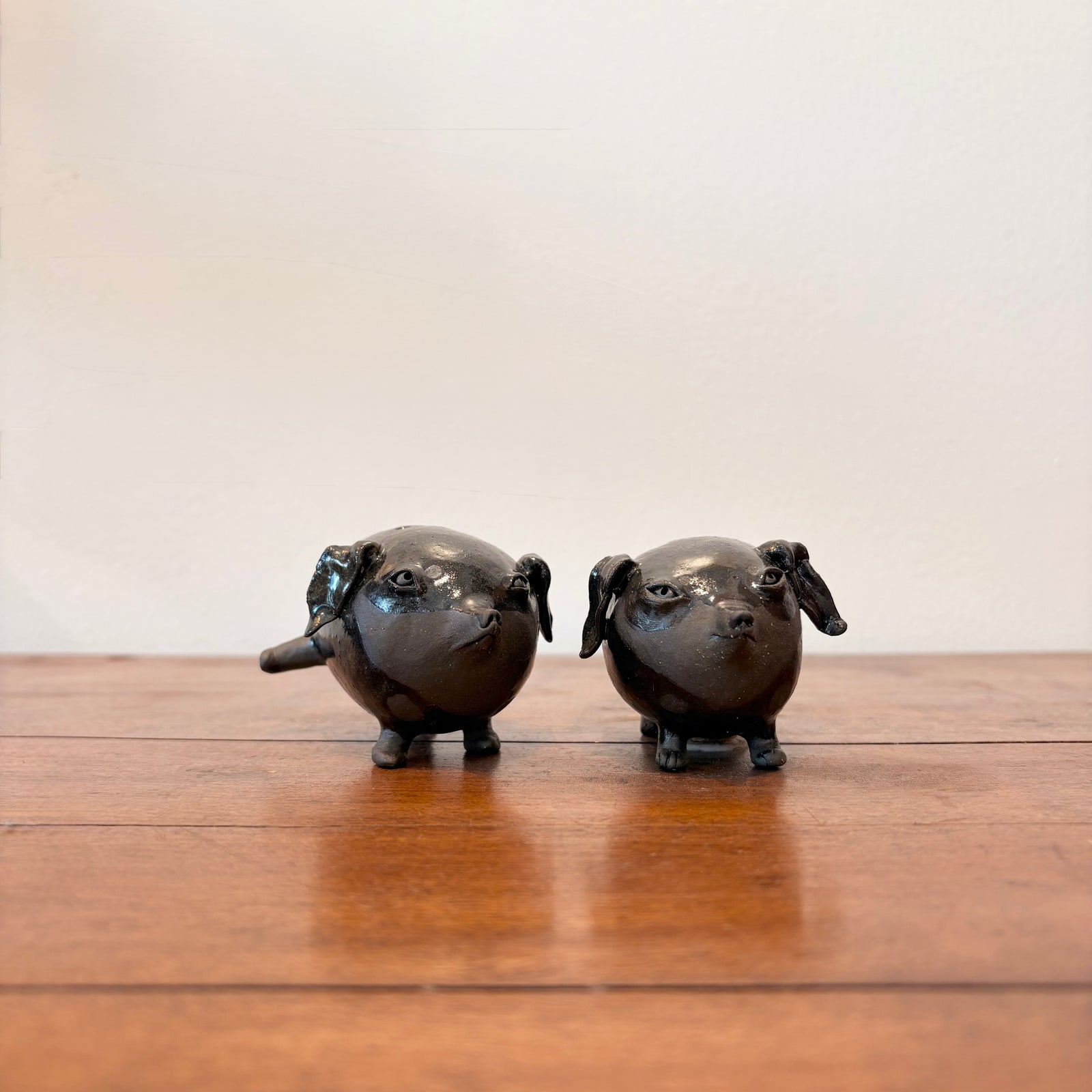 Chubby Wiener Dog Salt & Pepper Shakers