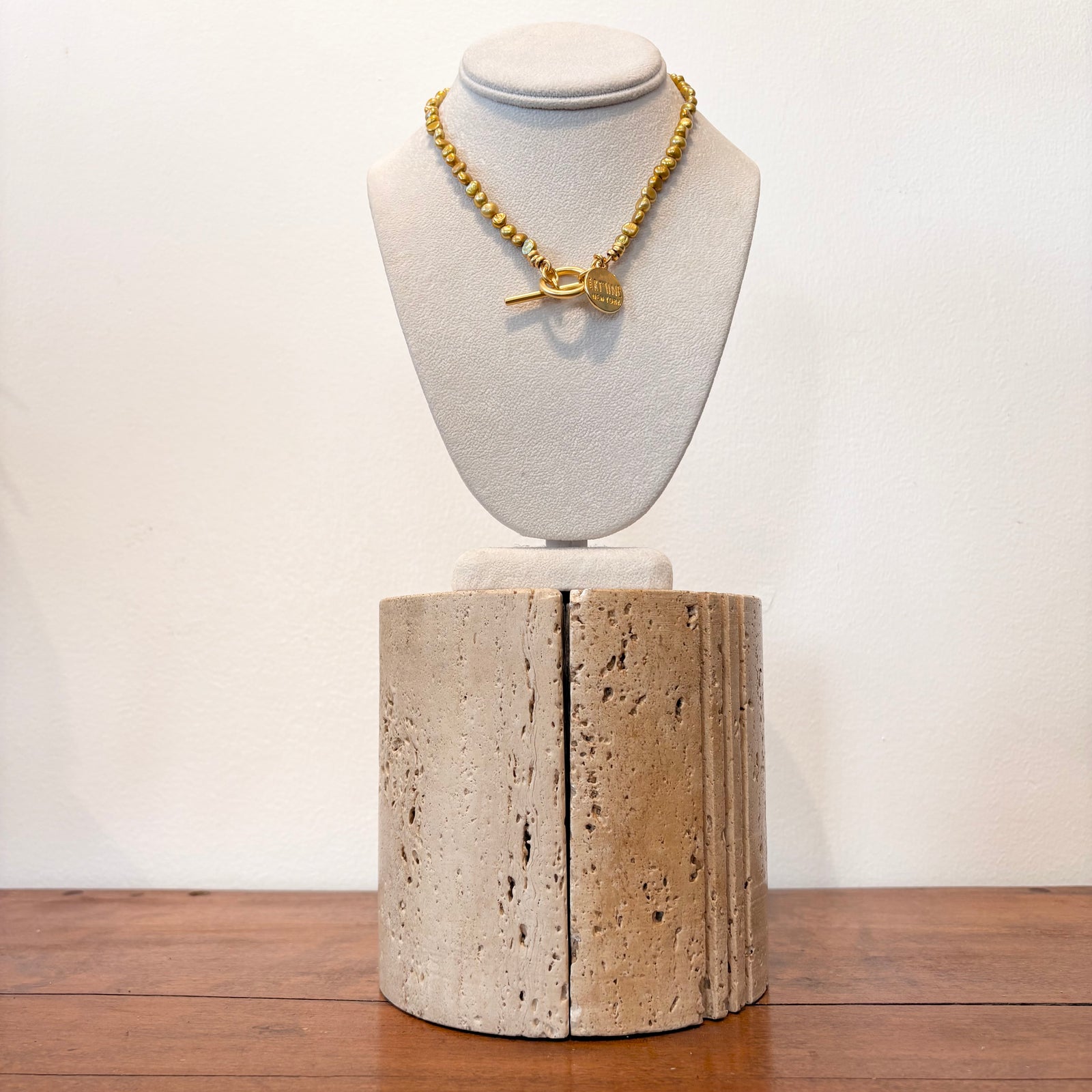 Pearl Necklace - Yellow Green