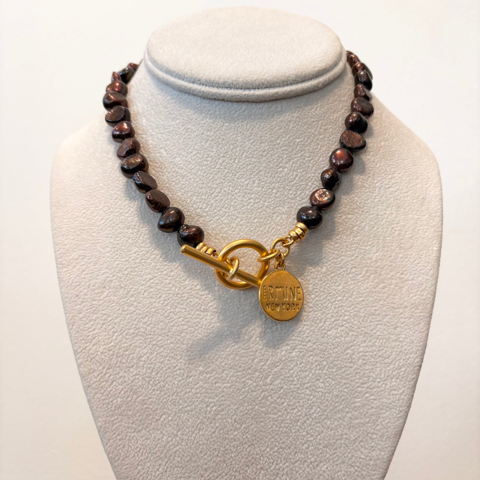 Pearl Necklace - Brown