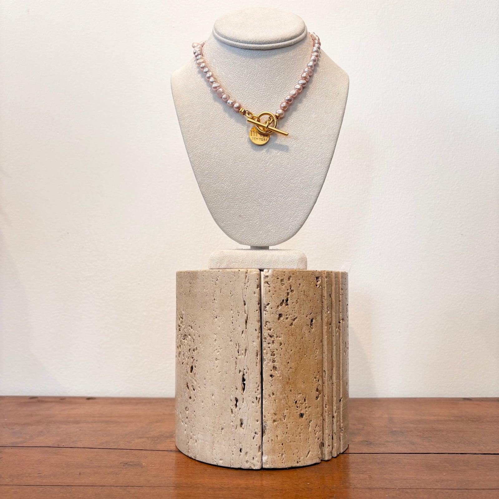 Pearl Necklace - Pink