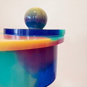 Resin at the Disco LED Lamp