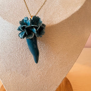 Ceramic Flowered Lucky Horn - Turquoise
