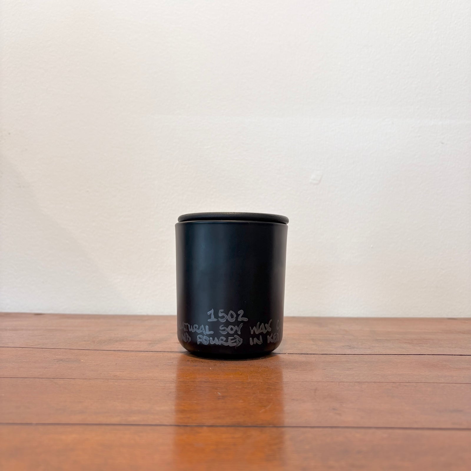 1502 - 8.5oz Candle