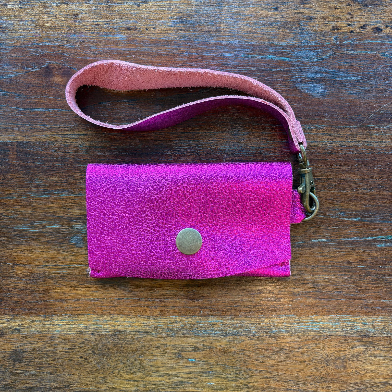 Mini Wristlet - Metallic Fuchsia