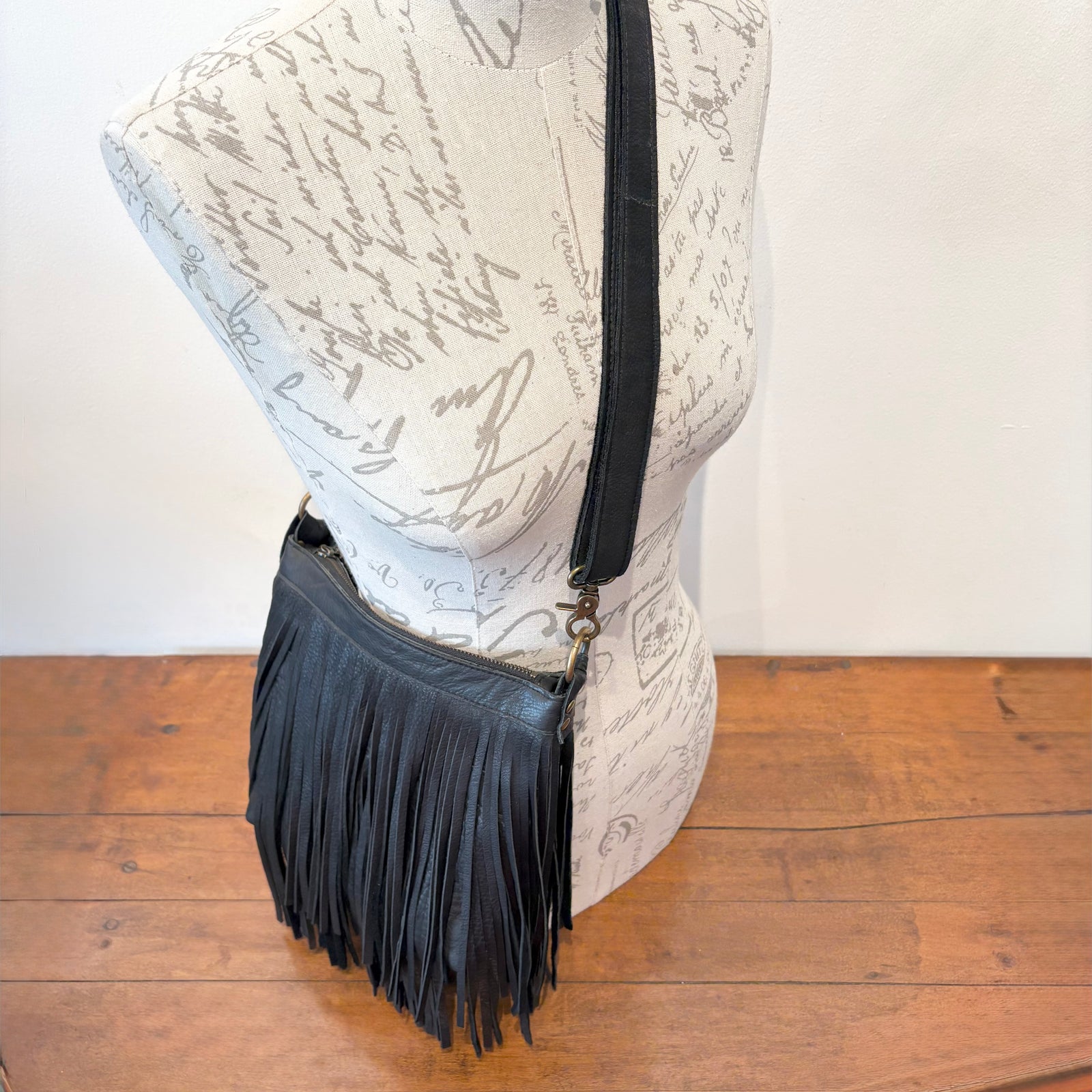 Rodeo Fringe - Black